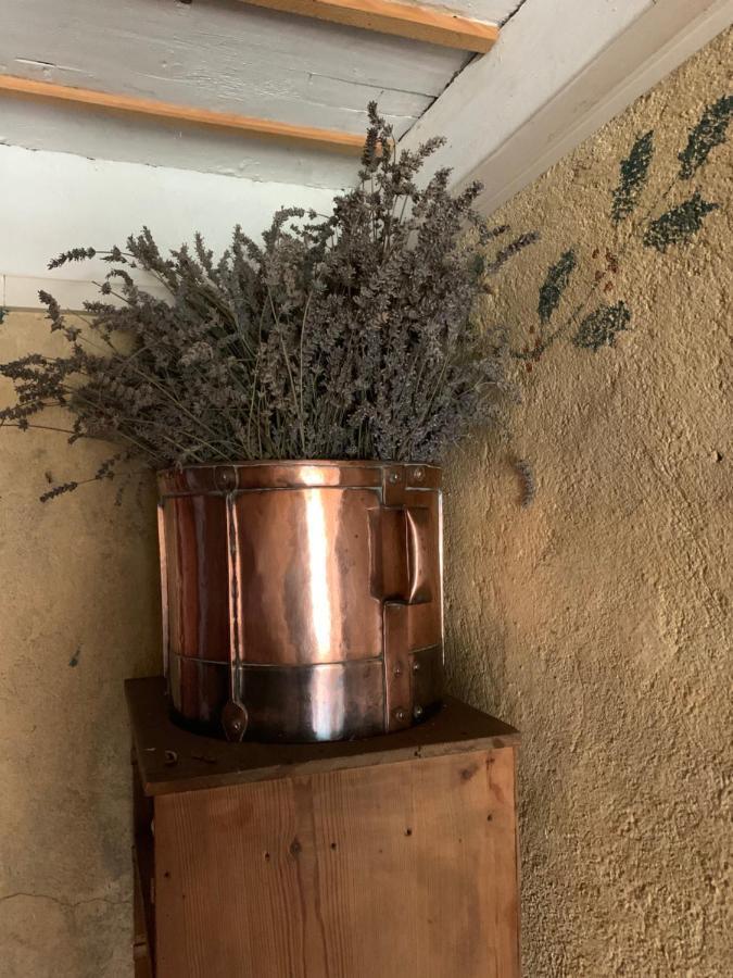 Le Potala Bed & Breakfast Le Bouchet-Saint-Nicolas ภายนอก รูปภาพ