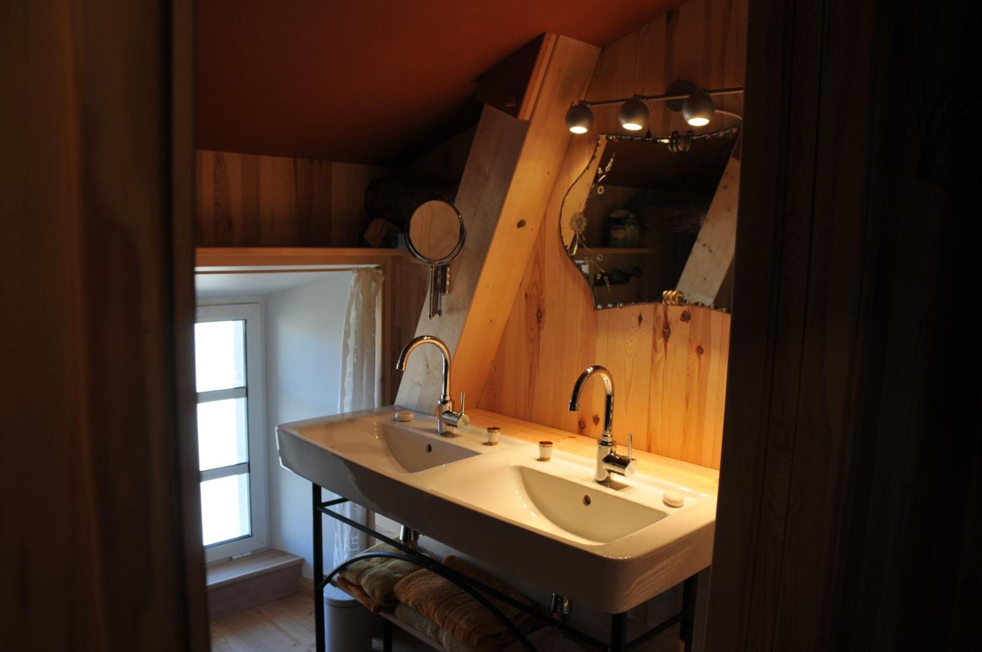 Le Potala Bed & Breakfast Le Bouchet-Saint-Nicolas ห้อง รูปภาพ