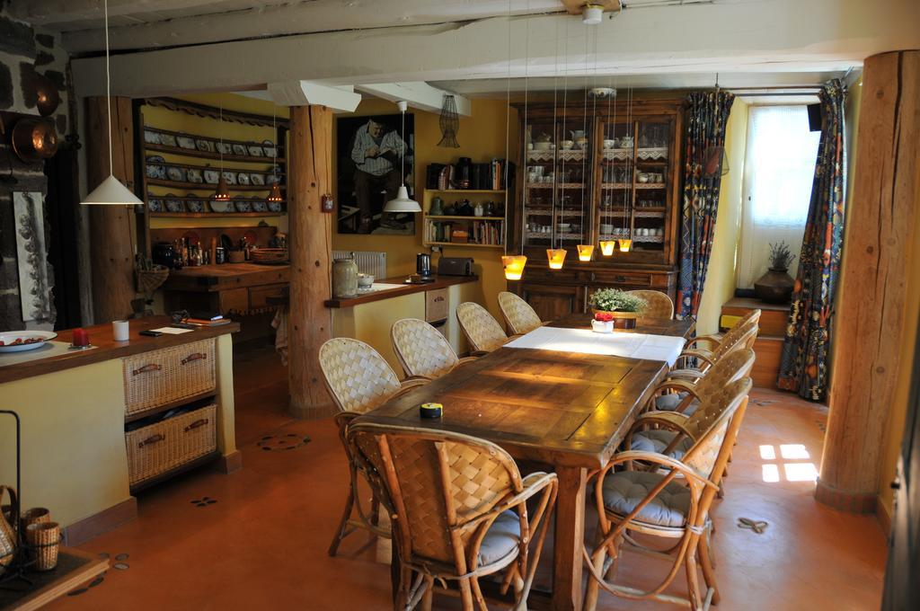 Le Potala Bed & Breakfast Le Bouchet-Saint-Nicolas ภายนอก รูปภาพ